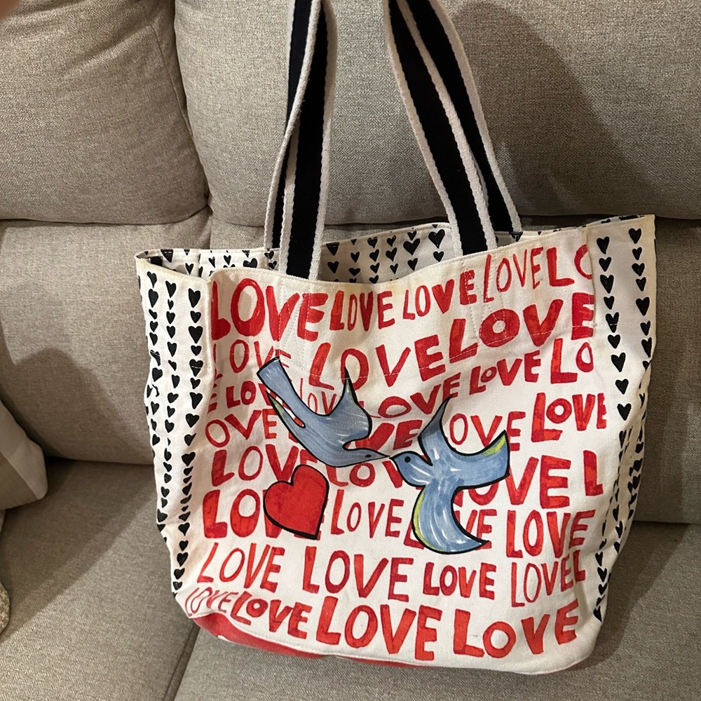 Brighton Love Is All you Need  Wings of Love Artwork  By Tom‎ Clancy Tote